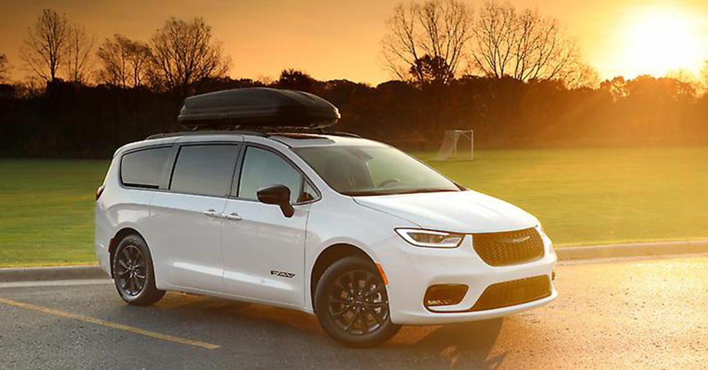 New Chrysler Pacifica FAV Edition